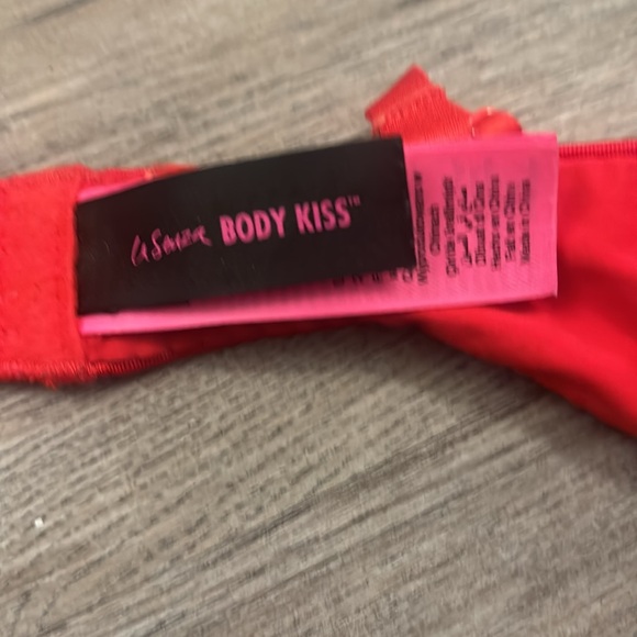 Women’s Bra - Picture 3 of 5